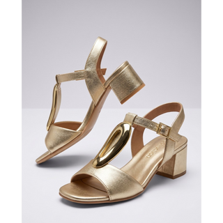 TACONES