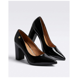 TACONES